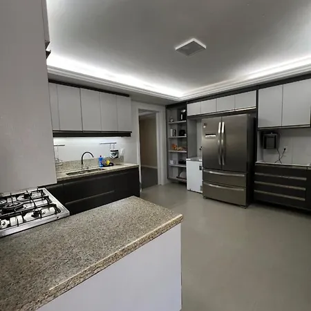 Excelente Apartamento